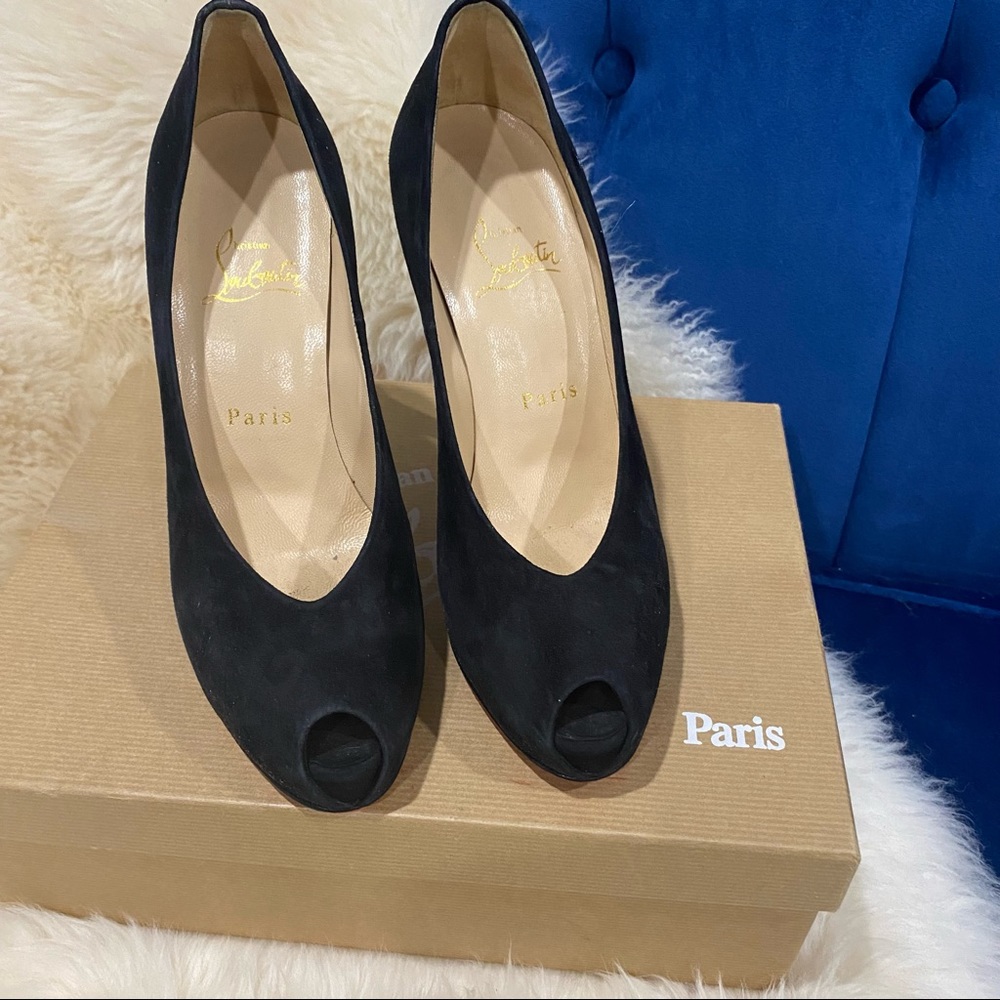 Christian Louboutin Peep Toe